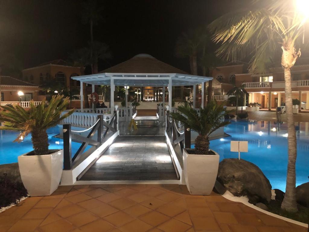 Apartamento Las Vistas Beach - Tenerife Royal Gardens Playa de las Américas Exterior foto